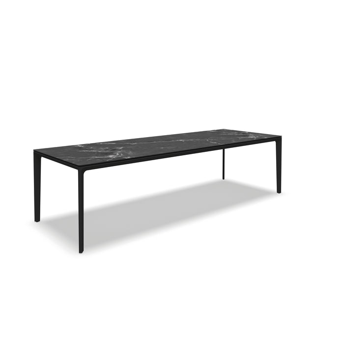 Carver Dining Table - Nero / Meteor