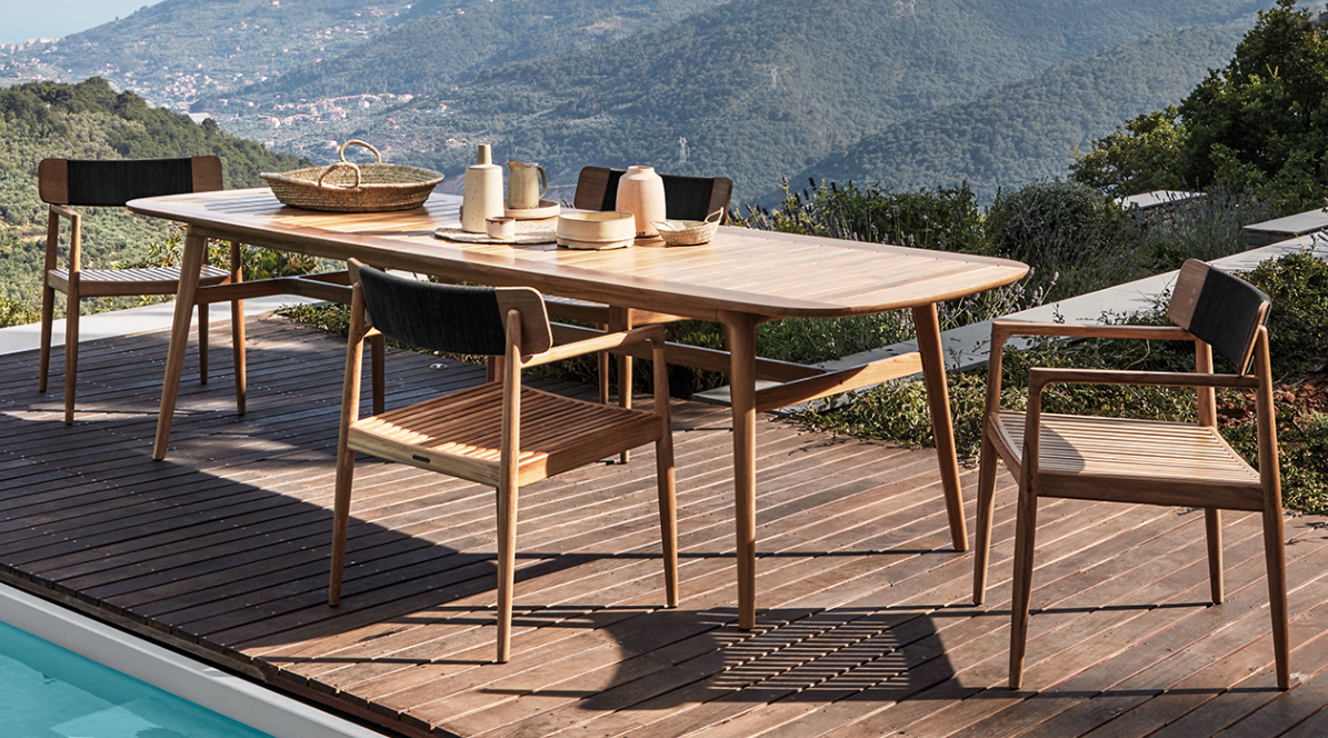 Clipper Dining Table